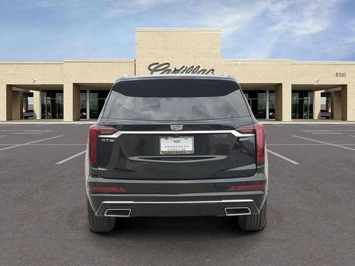 Stellar Black Metallic 2025 Cadillac XT6 Luxury FWD