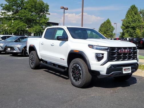 2026 GMC Canyon AT4