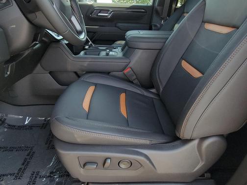 2025 GMC Sierra 2500 AT4