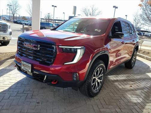2025 GMC Acadia AWD AT4