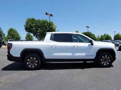 2026 GMC Sierra EV Extended Range Elevation
