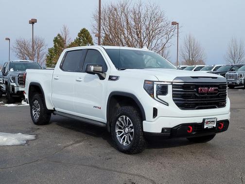 2023 GMC Sierra 1500 AT4