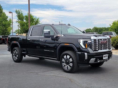 2025 GMC Sierra 2500 Denali