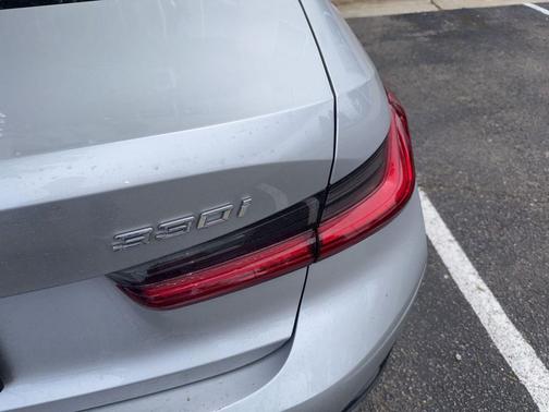 Glacier Silver Metallic 2019 BMW 330 xDrive