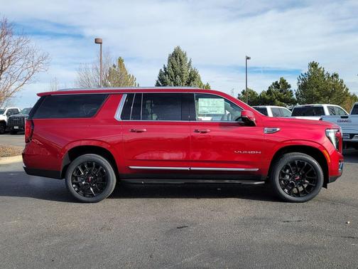 2026 GMC Yukon XL 4WD Elevation