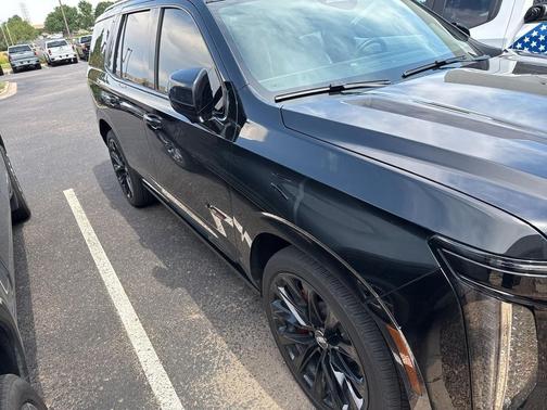 2025 Cadillac Escalade V-Series