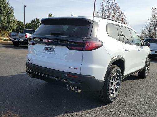 2026 GMC Acadia AT4 AWD