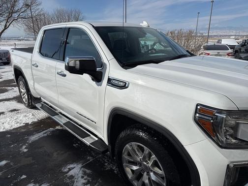 2022 GMC Sierra 1500 SLT