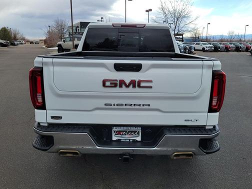 2022 GMC Sierra 1500 SLT