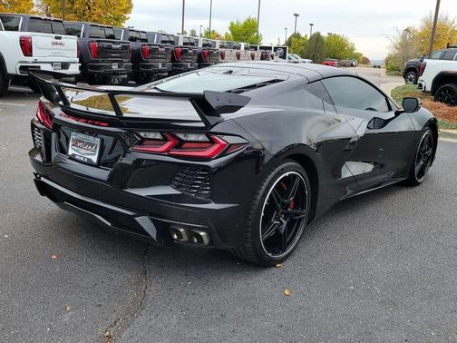 2022 Chevrolet Corvette Stingray w/2LT