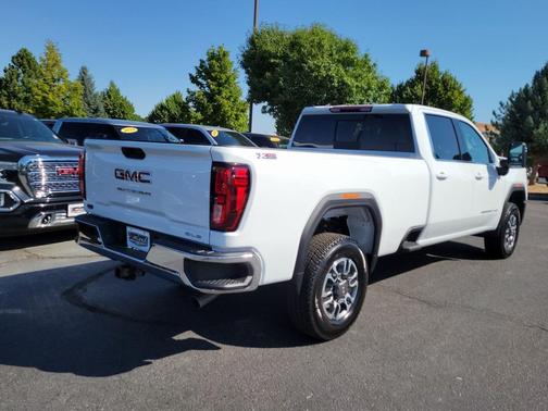 2025 GMC Sierra 3500 SLE