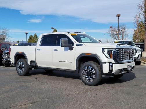 2024 GMC Sierra 2500 Denali