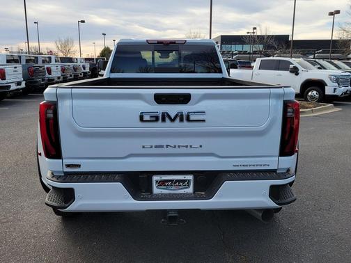 2026 GMC Sierra 3500 Denali