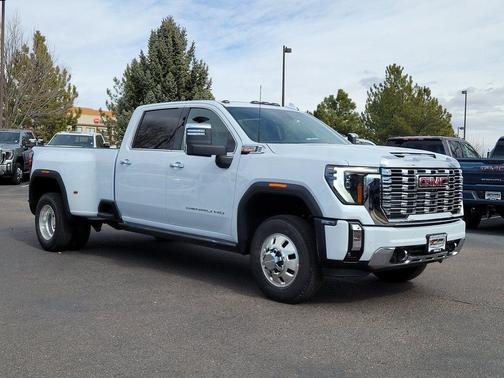 2026 GMC Sierra 3500 Denali