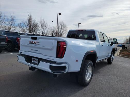 2026 GMC Sierra 3500 Denali
