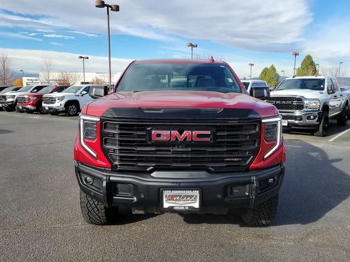 2025 GMC Sierra 1500 AT4X