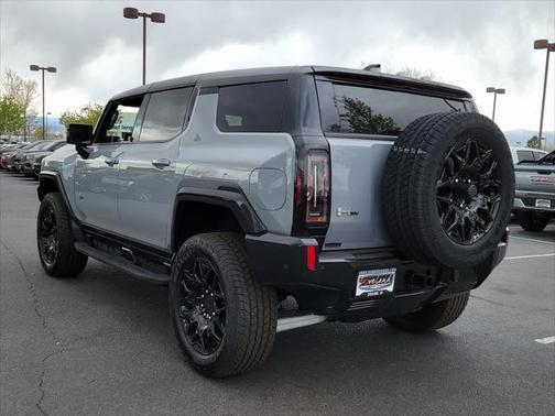 2024 GMC HUMMER EV SUV 2X