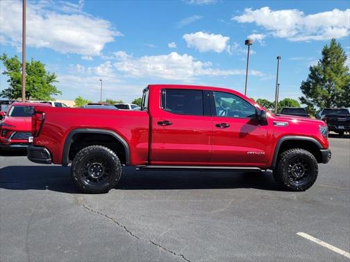 2025 GMC Sierra 1500 AT4X