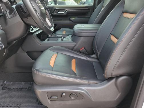 2024 GMC Sierra 2500 AT4