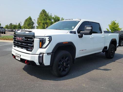 2024 GMC Sierra 2500 AT4
