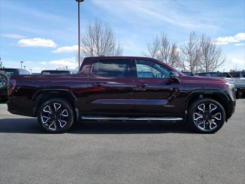2025 GMC Sierra EV Max Range Denali