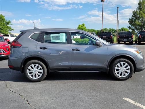 2018 Nissan Rogue S