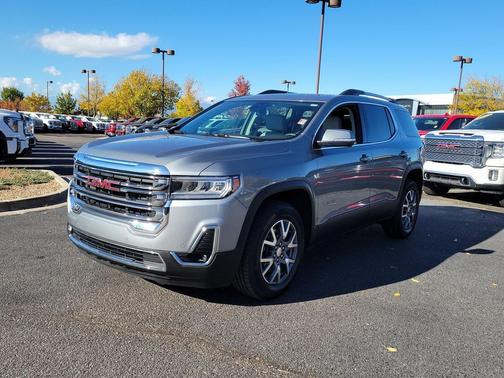 2023 GMC Acadia FWD SLT