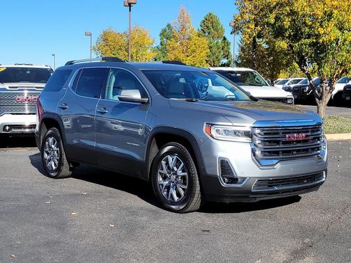 2023 GMC Acadia FWD SLT