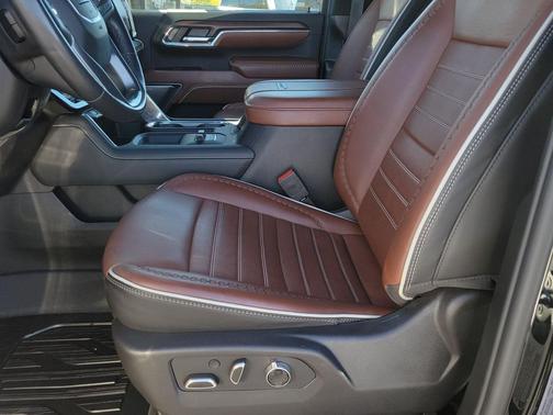 2024 GMC Sierra 2500 Denali Ultimate