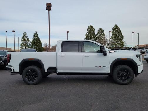 2026 GMC Sierra 2500 AT4