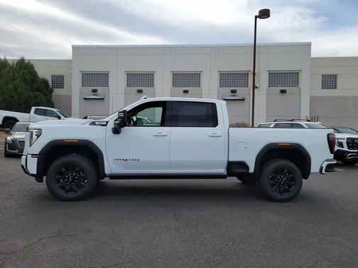 2026 GMC Sierra 2500 AT4