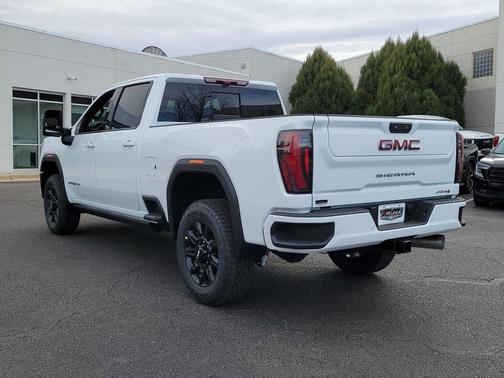 2026 GMC Sierra 2500 AT4