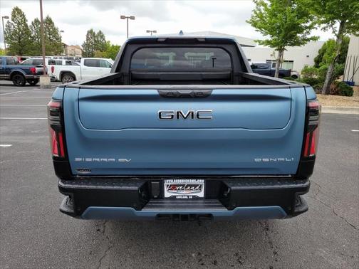 2025 GMC Sierra EV Max Range Denali