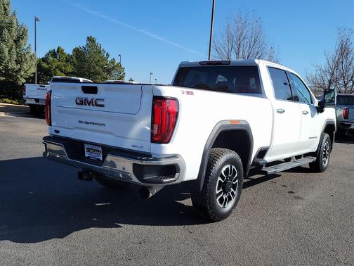 2020 GMC Sierra 2500 SLT