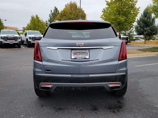2022 Cadillac XT5 Premium Luxury