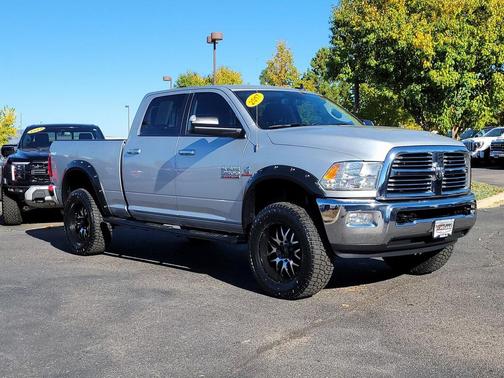 2017 RAM 2500 Big Horn Crew Cab 4x4 6'4' Box