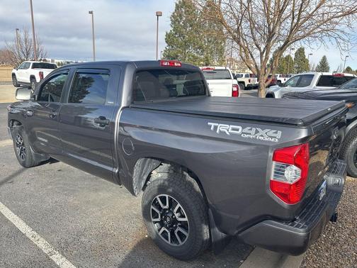2019 Toyota Tundra SR5