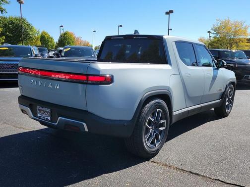 2023 Rivian R1T Adventure Quad Motor Large Pack