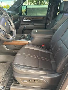 2024 Chevrolet Silverado 3500 High Country