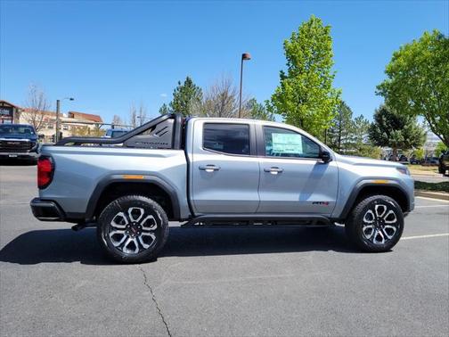 2025 GMC Canyon Base