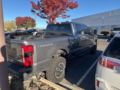 2025 Ford F-350 Lariat