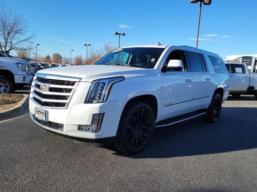 2019 Cadillac Escalade ESV Premium Luxury