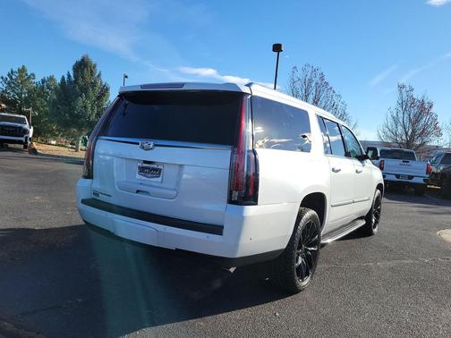 2019 Cadillac Escalade ESV Premium Luxury