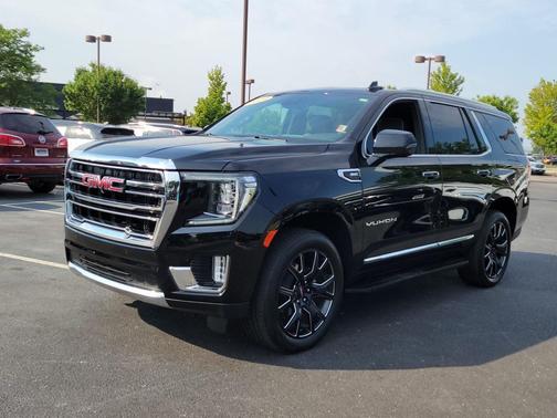 2024 GMC Yukon SLT