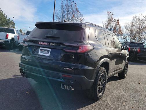 2026 GMC Acadia AT4 AWD
