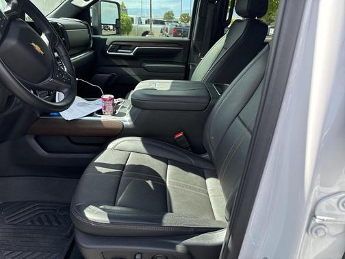 2024 Chevrolet Silverado 2500 High Country