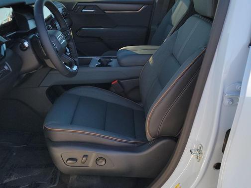 2026 GMC Acadia AT4 AWD