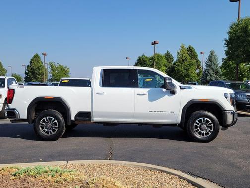 Summit White 2024 GMC Sierra 2500 SLE