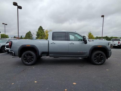 2026 GMC Sierra 2500 AT4