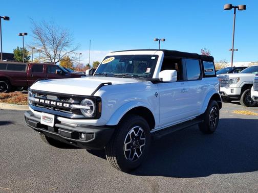2022 Ford Bronco Outer Banks